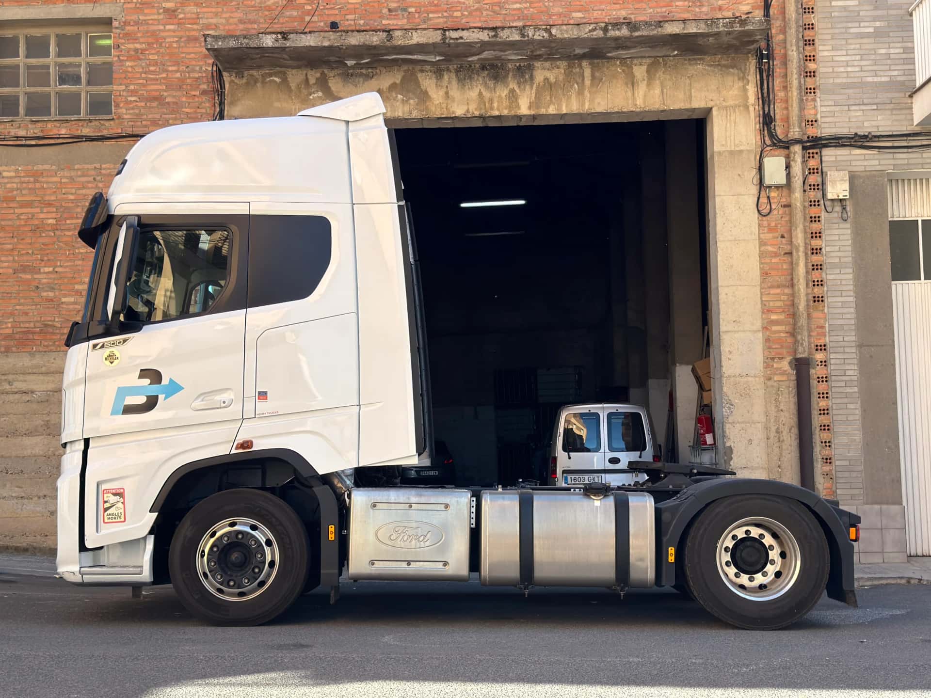 Cabeza tractora Ford Trucks F-MAX 500 2023 de ocasión — vista 2