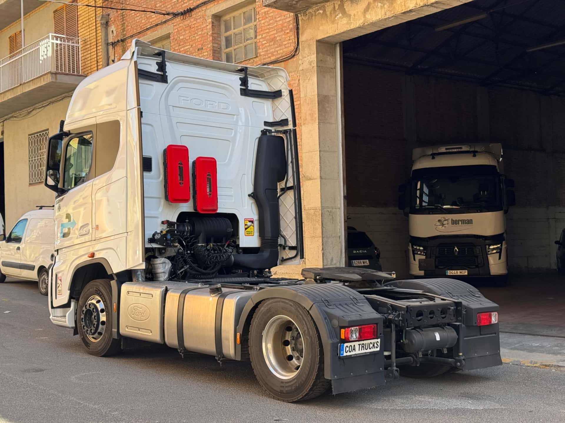 Cabeza tractora Ford Trucks F-MAX 500 2023 de ocasión — vista 3