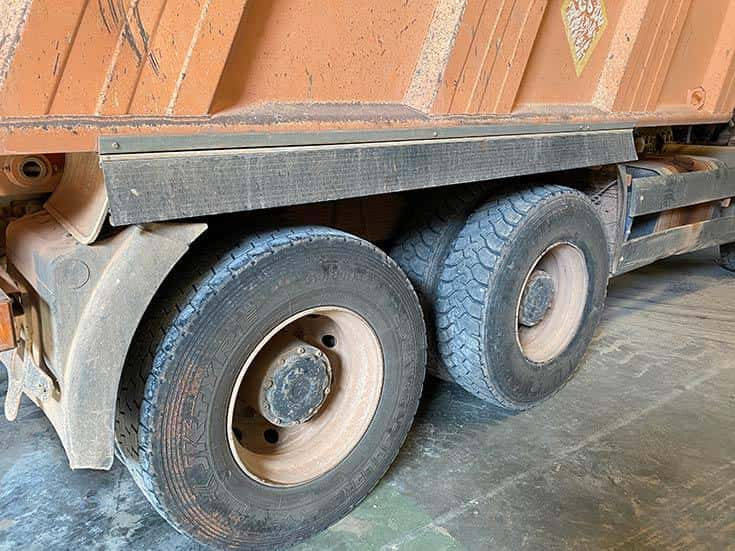 Kipper Gebrauchte LKW MAN TGA 33.350 2006 — Coatrucks Lleida