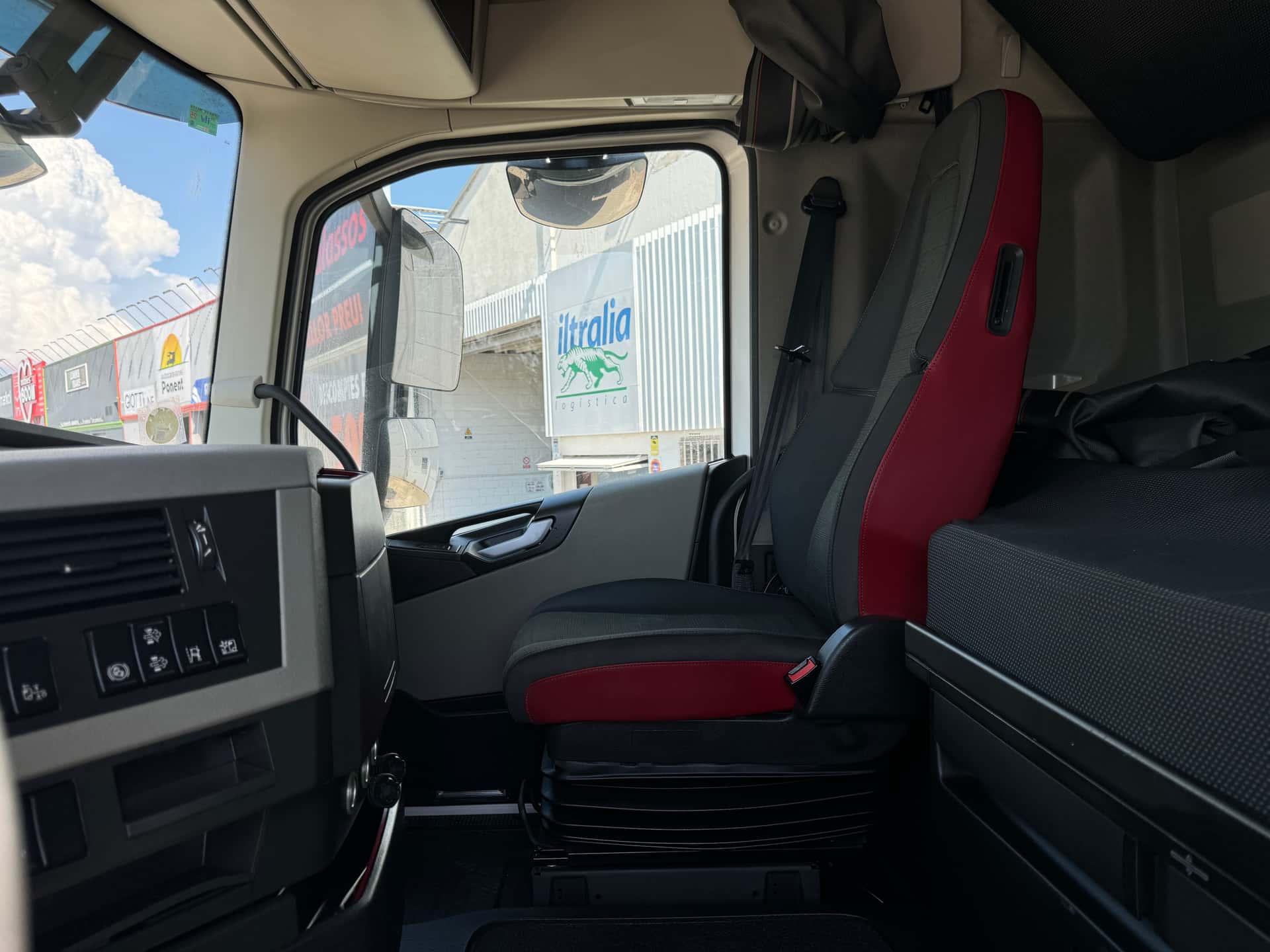 Gebrauchte Sattelzugmaschine Volvo FH 460 2020 — Coatrucks Lleida