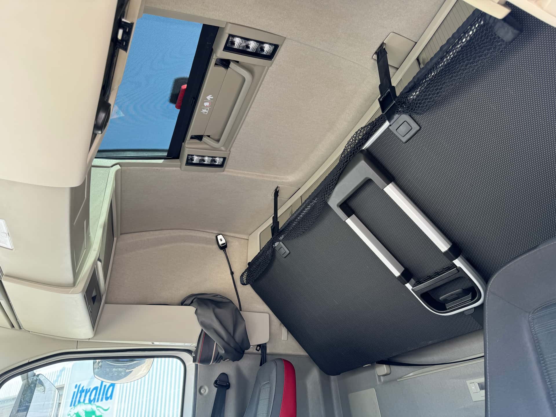 Gebrauchte Sattelzugmaschine Volvo FH 460 2020 — Coatrucks Lleida