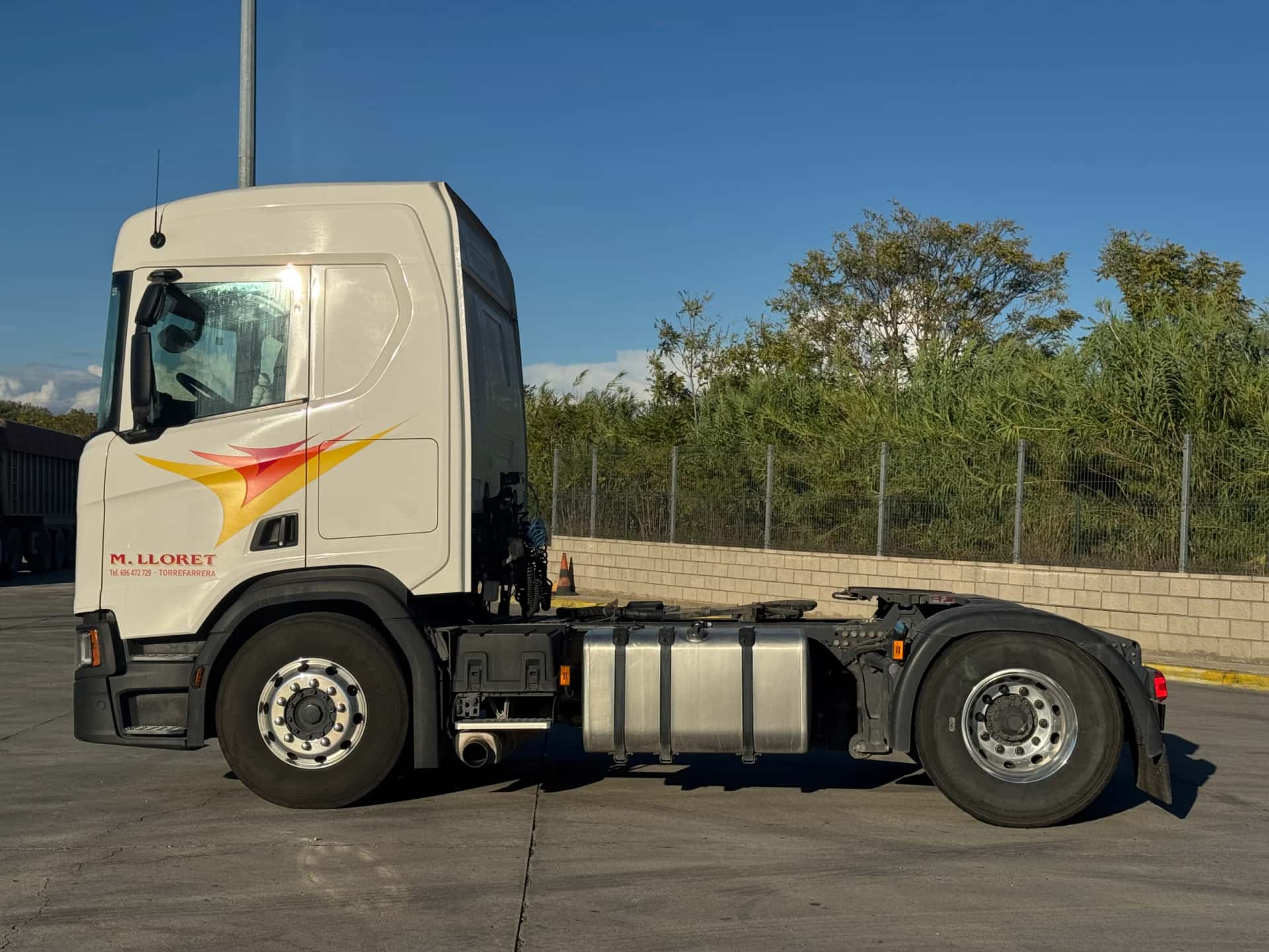 Cabeza tractora Scania R 450 2020 de ocasión — vista 2