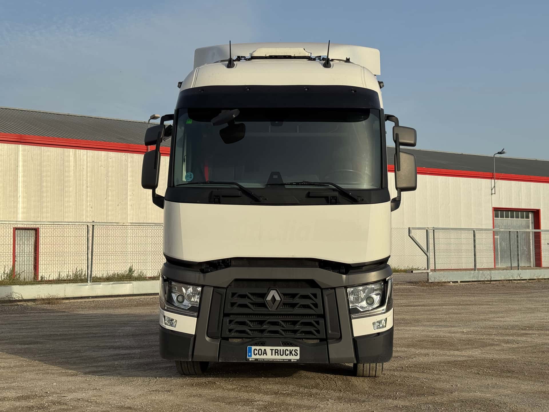 Gebrauchte Sattelzugmaschine Renault T 480 2021 — Coatrucks Lleida