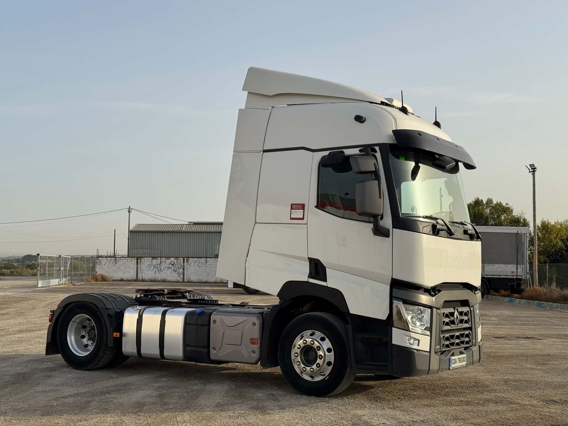 Gebrauchte Sattelzugmaschine Renault T 480 2021 — Coatrucks Lleida