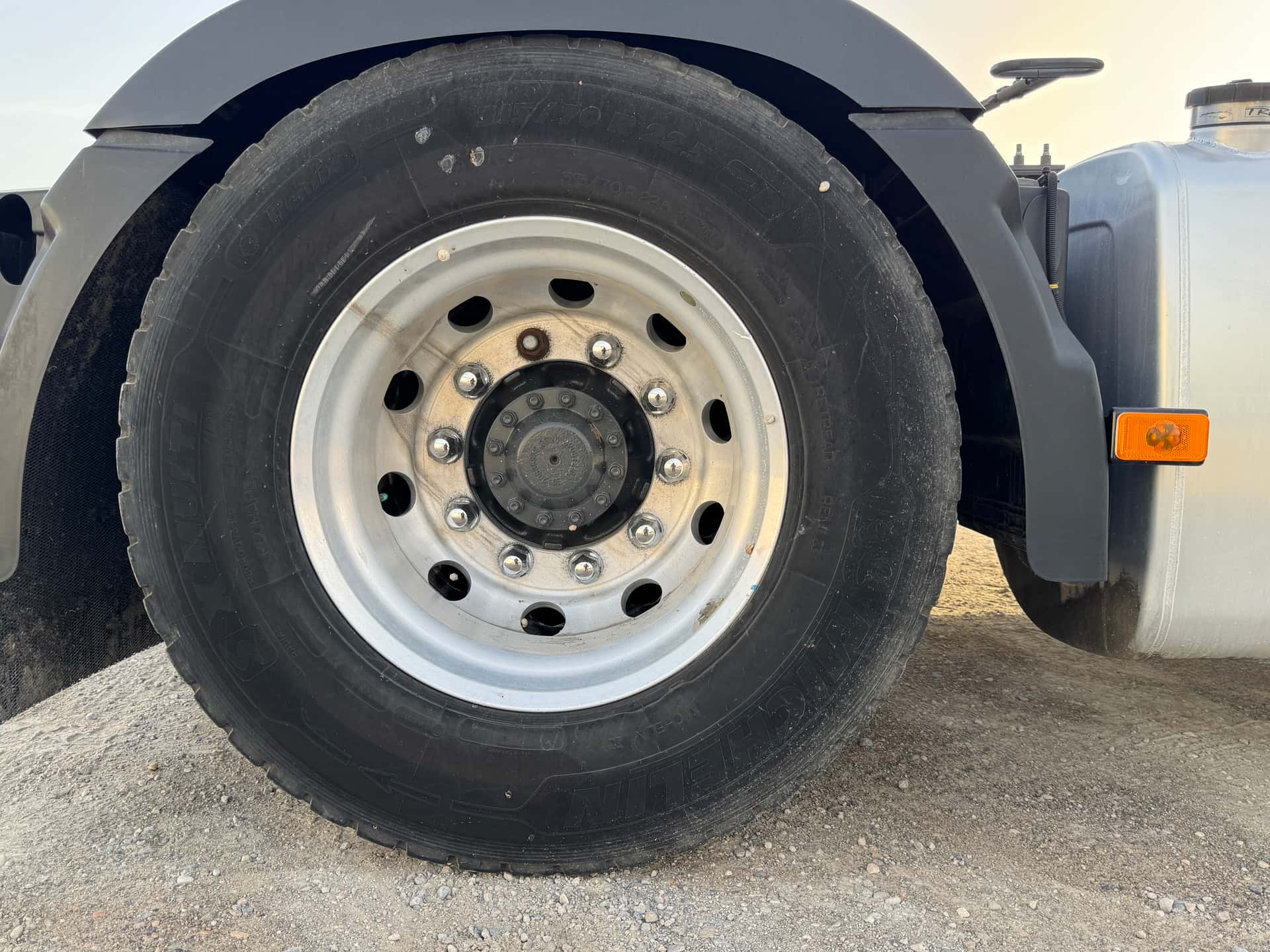 Gebrauchte Sattelzugmaschine Renault T 480 2021 — Coatrucks Lleida