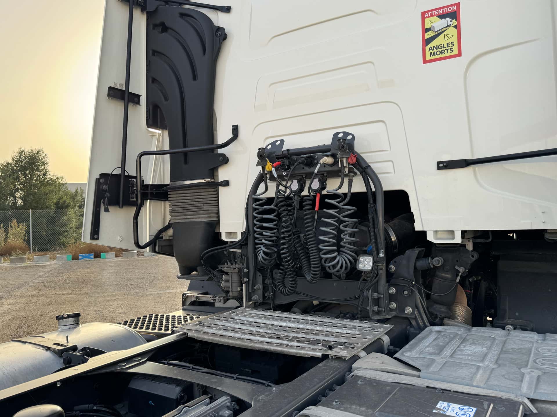 Gebrauchte Sattelzugmaschine Renault T 480 2021 — Coatrucks Lleida