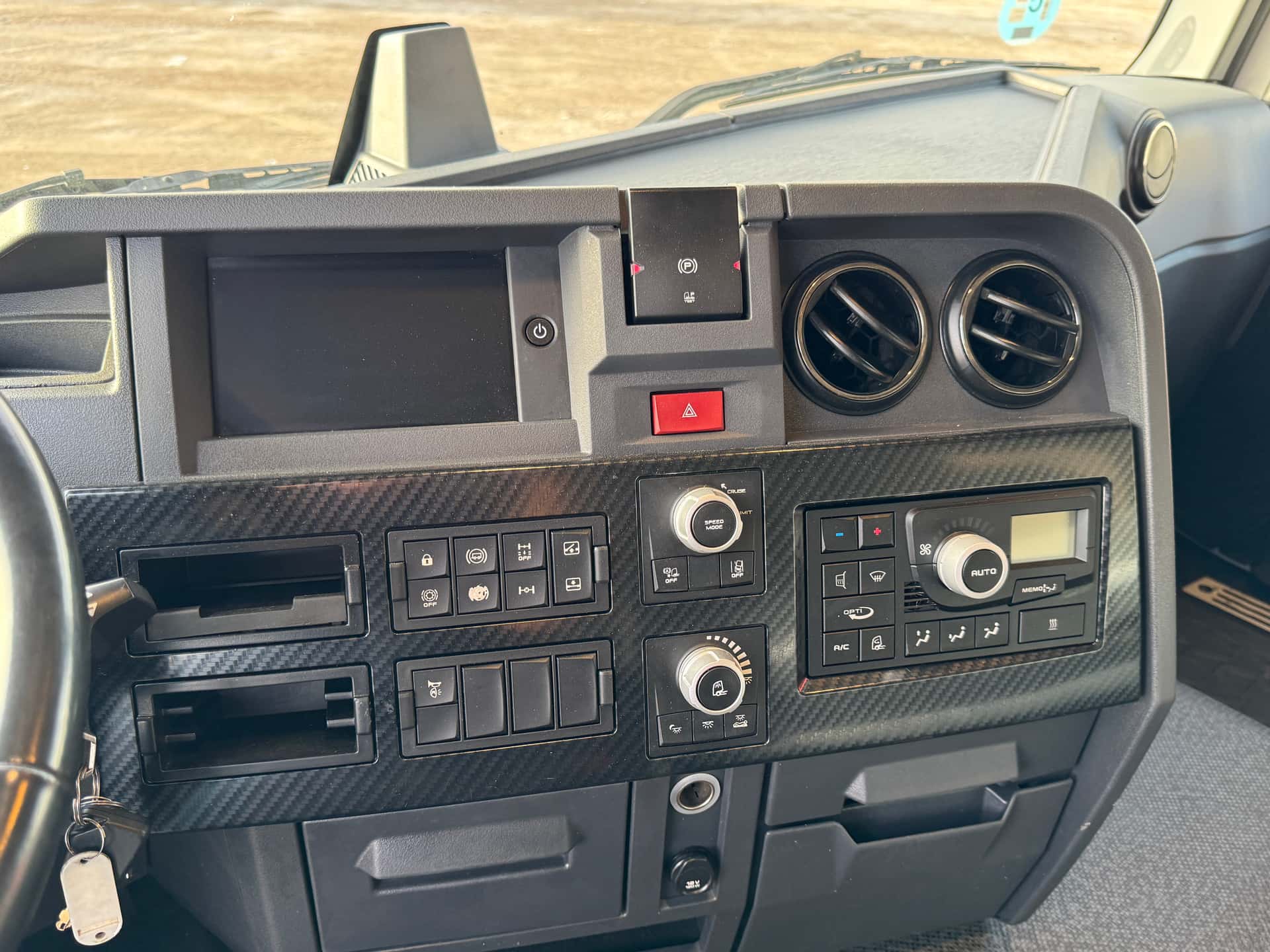 Gebrauchte Sattelzugmaschine Renault T 480 2021 — Coatrucks Lleida