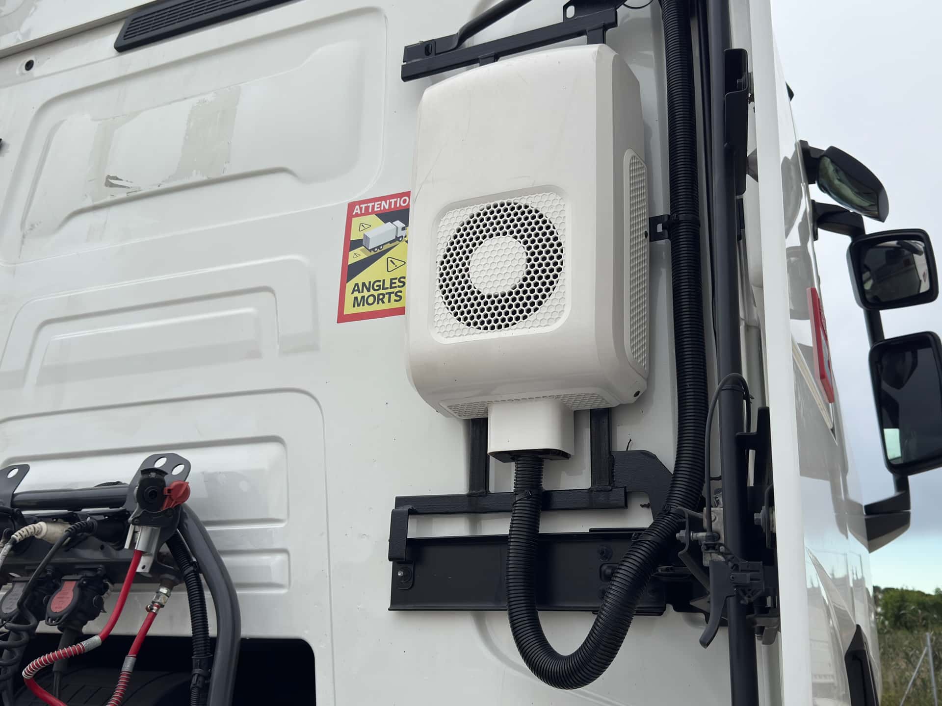 Gebrauchte Sattelzugmaschine Renault T 520 2023 — Coatrucks Lleida