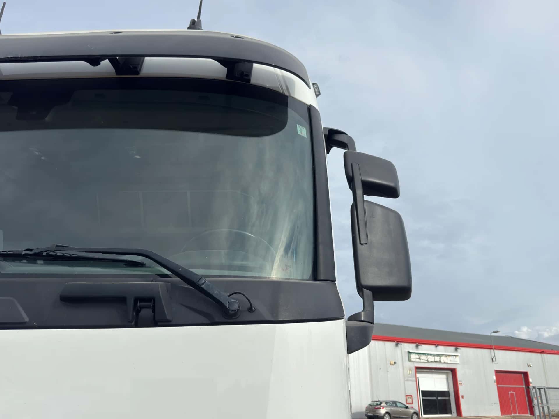 Used Renault T 520 2023 tractor unit — Coatrucks Lleida
