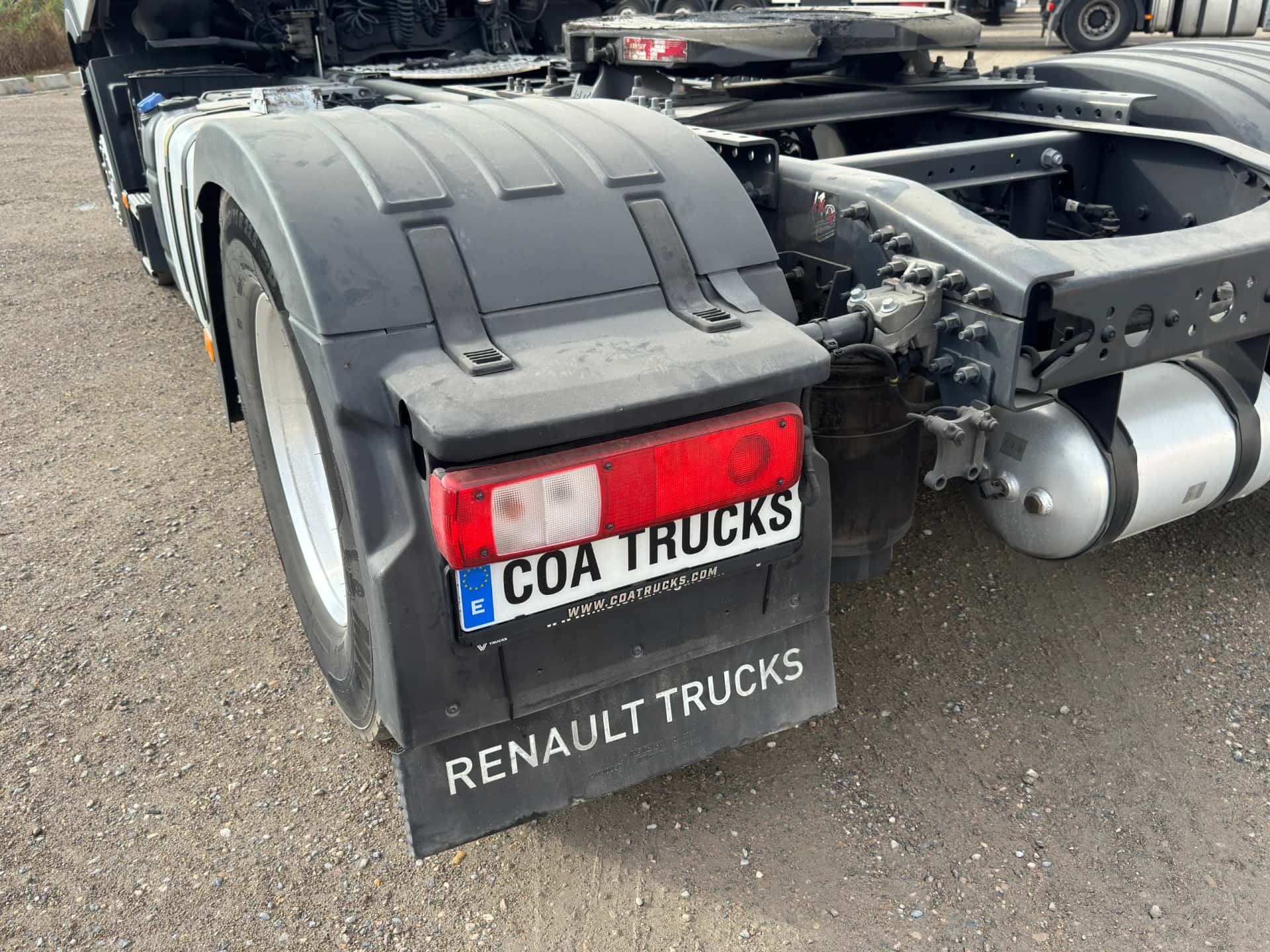 Used Renault T 520 2023 tractor unit — Coatrucks Lleida