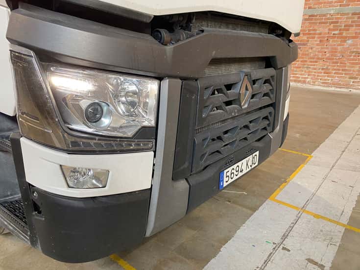 Gebrauchte Sattelzugmaschine Renault T 460 2018 — Coatrucks Lleida