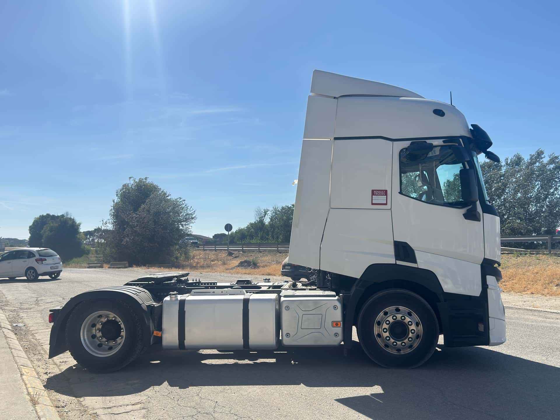 Cap tractor Renault T 520 2023 d'ocasió — Coatrucks Lleida