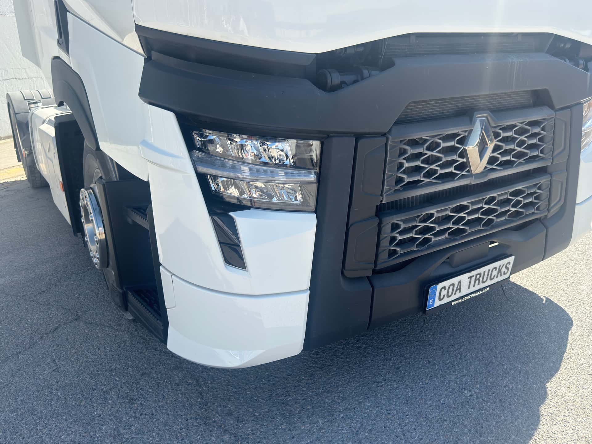 Cap tractor Renault T 520 2023 d'ocasió — Coatrucks Lleida