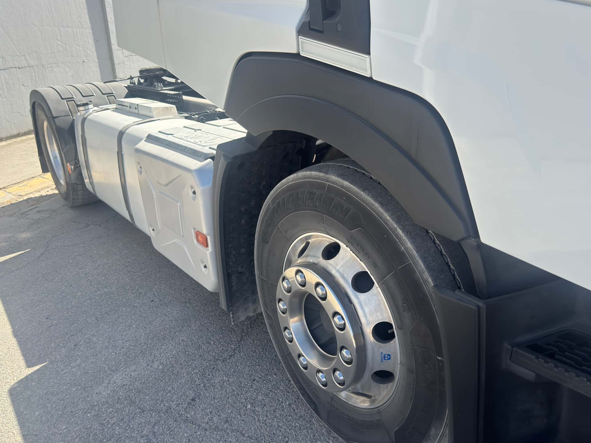 Cap tractor Renault T 520 2023 d'ocasió — Coatrucks Lleida