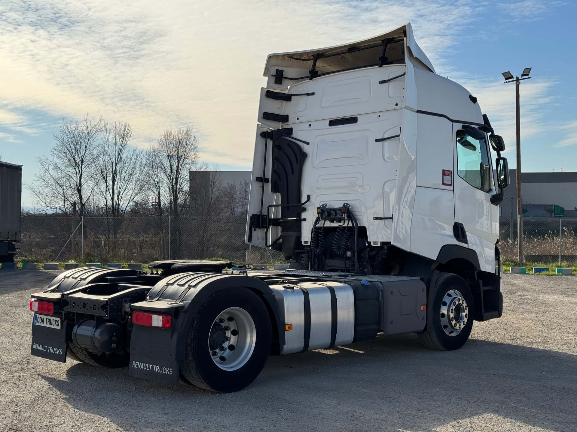 Gebrauchte Sattelzugmaschine Renault T 480 2021 — Coatrucks Lleida