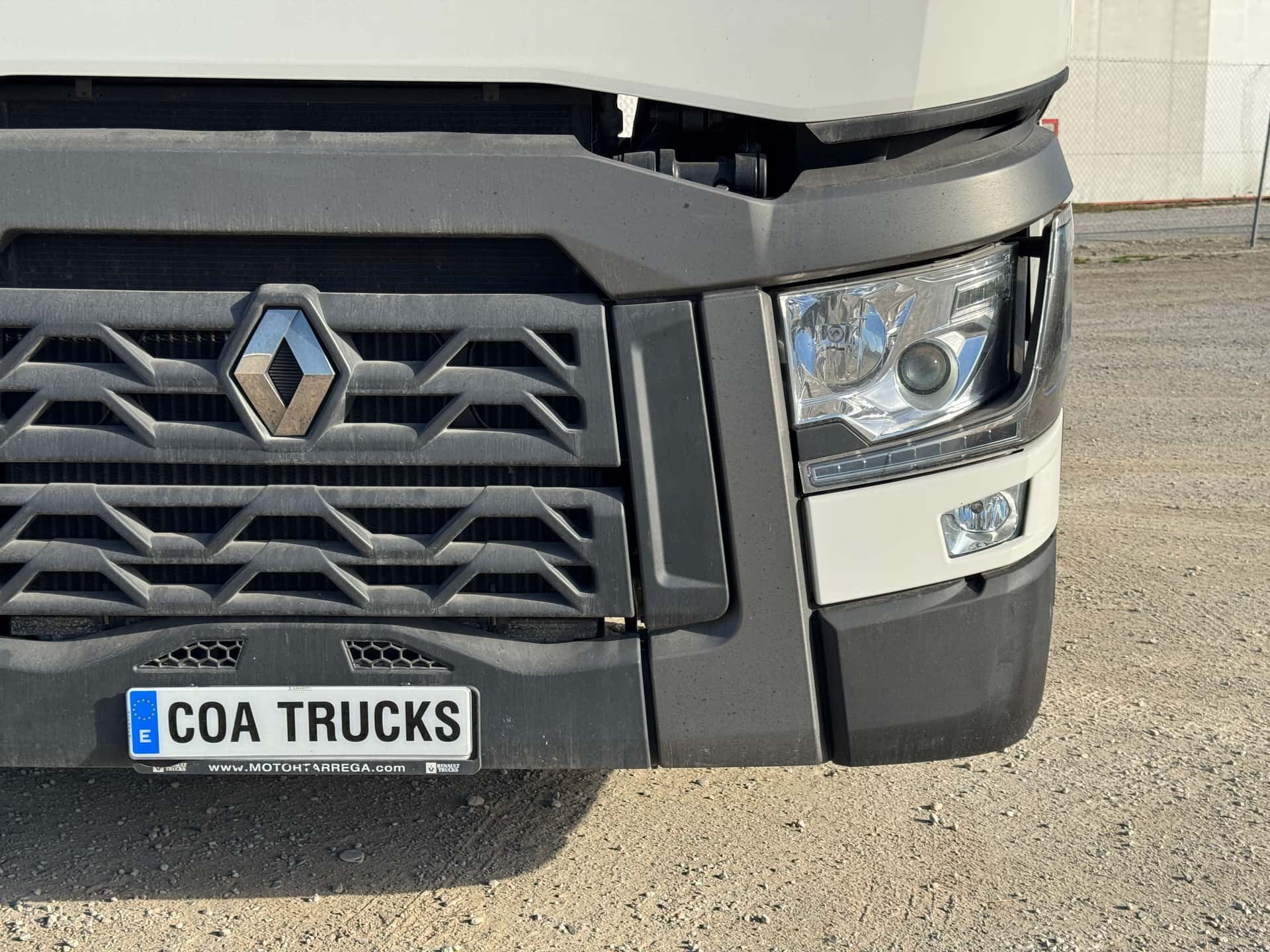 Gebrauchte Sattelzugmaschine Renault T 480 2021 — Coatrucks Lleida