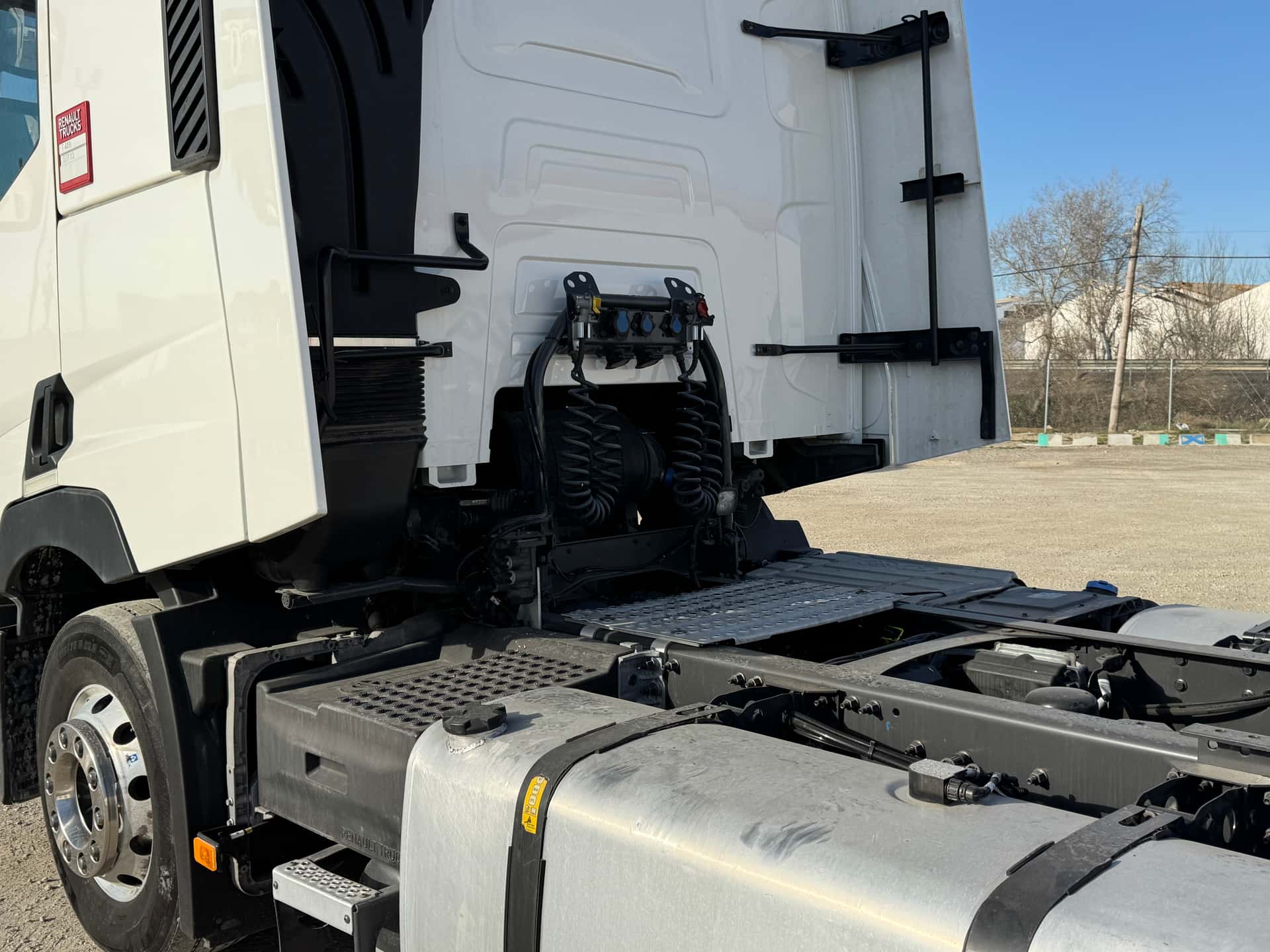 Gebrauchte Sattelzugmaschine Renault T 480 2021 — Coatrucks Lleida