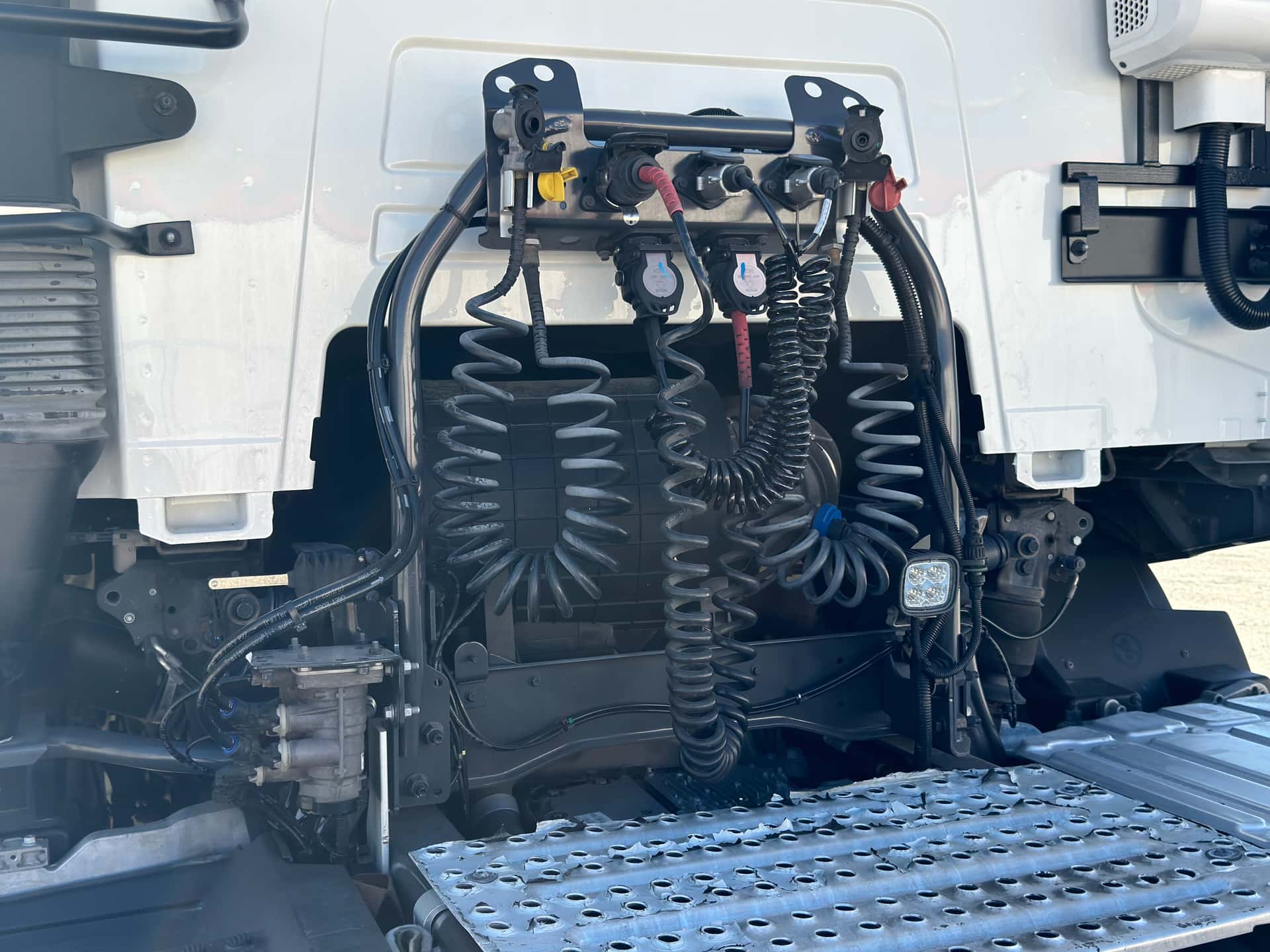Gebrauchte Sattelzugmaschine Renault T 520 2023 — Coatrucks Lleida