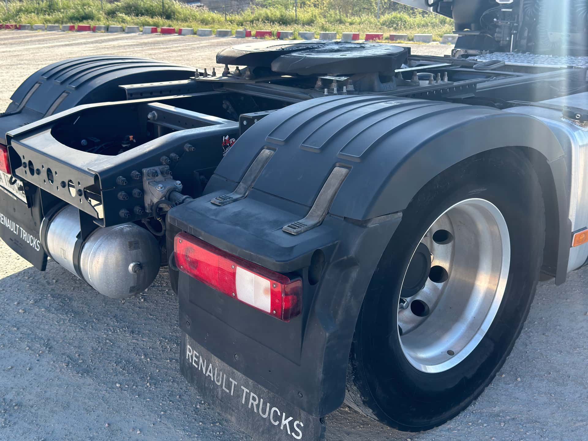 Gebrauchte Sattelzugmaschine Renault T 520 2023 — Coatrucks Lleida