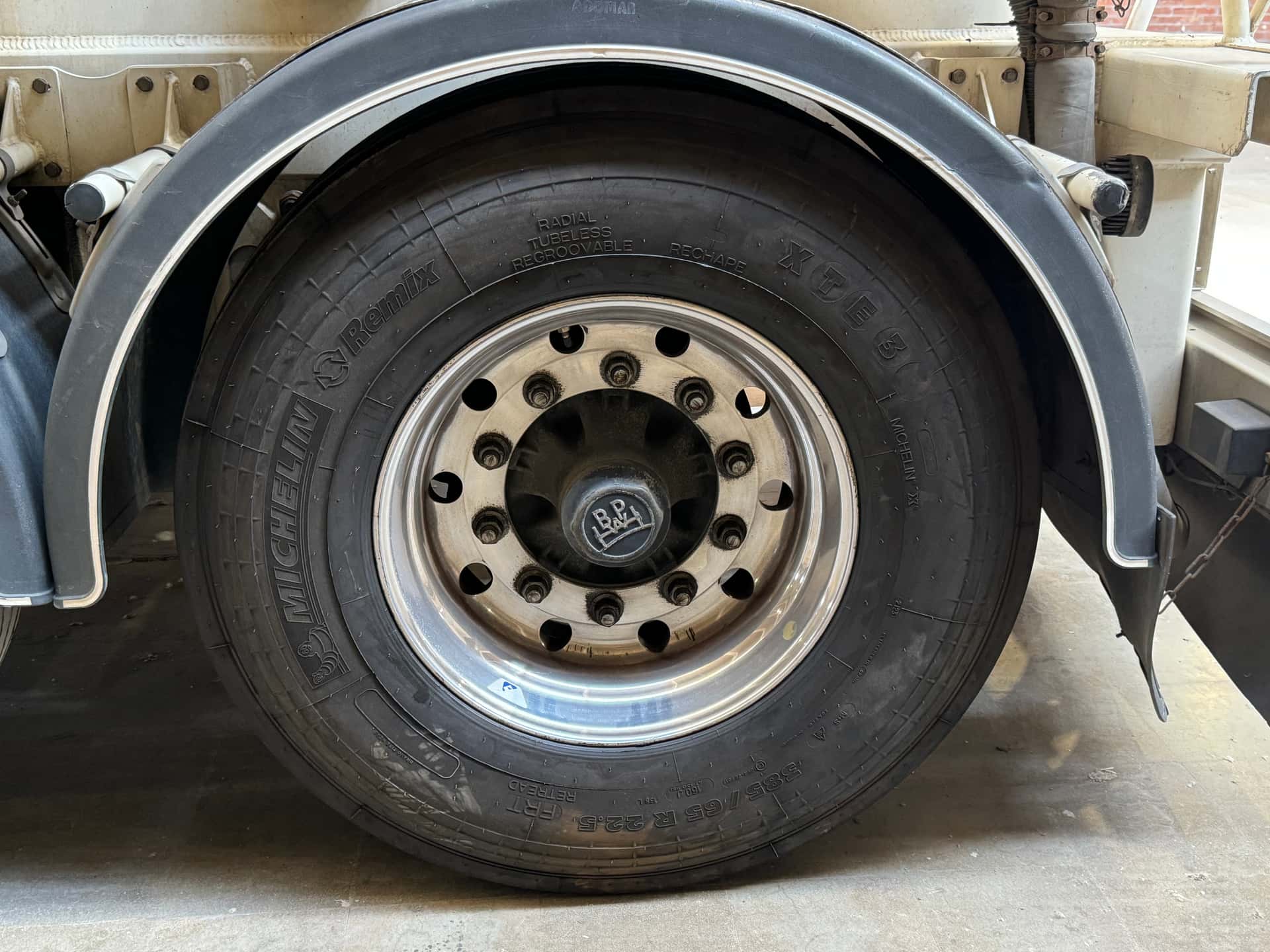 Silo-oplegger Gebruikte oplegger Kassbohrer SSL 35 m³ 2018, banden — Coatrucks Lleida