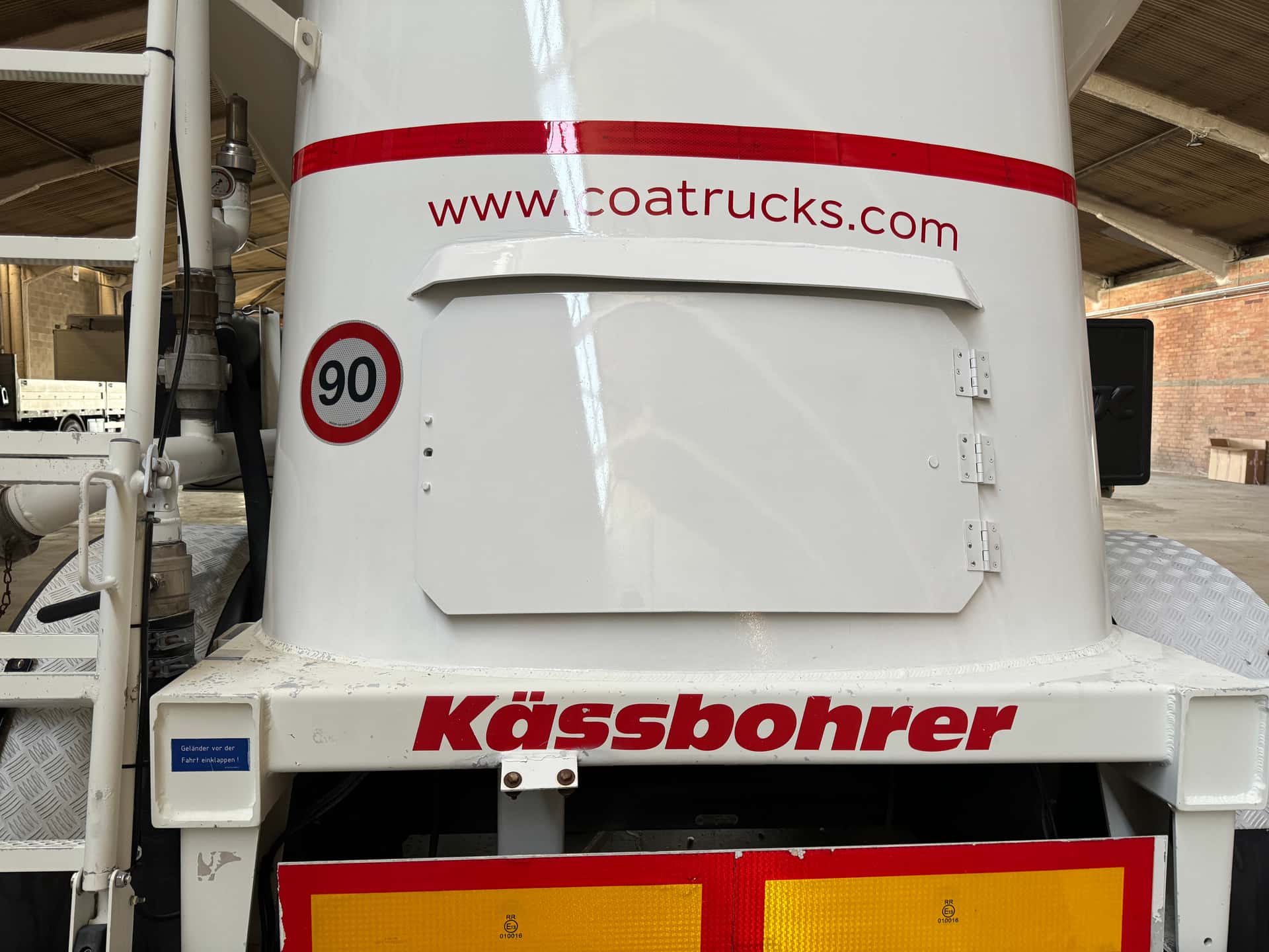 Silo-oplegger Gebruikte oplegger Kassbohrer SSL 35 m³ 2015, techniek achterzijde — Coatrucks Lleida