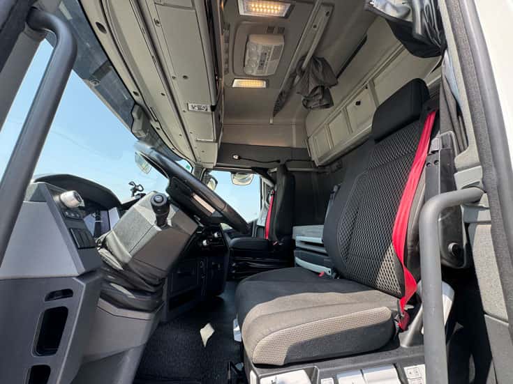 Gebrauchte Sattelzugmaschine Renault T 520 2021 — Coatrucks Lleida